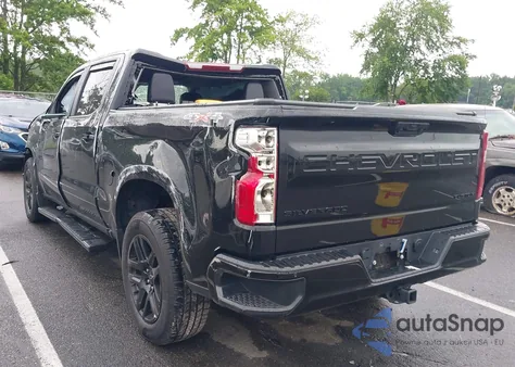 2022 Chevrolet Silverado 1500 4Wd Short Bed Custom/4Wd Standard Bed Custom z USA, uszkodzony, nr VIN 3GCPDBEKXNG652491